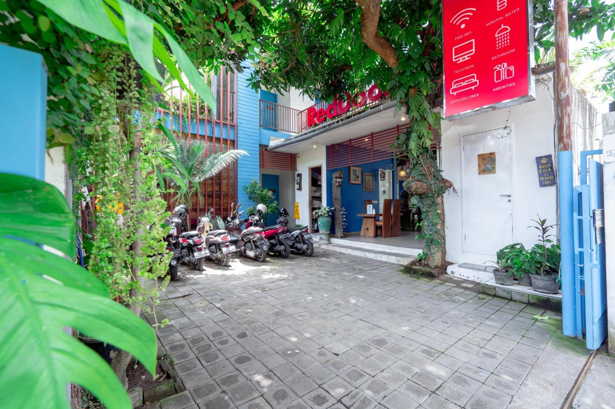 Hotel Reddoorz Near Pantai Sanur Exterior foto